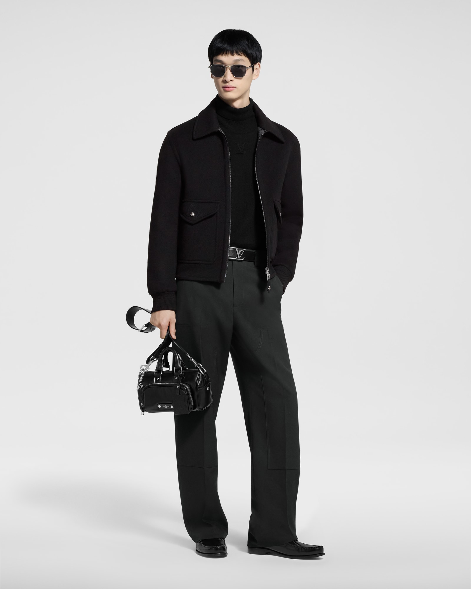 LVSE LV Embossed Turtle Neck - New - Holiday | LOUIS VUITTON ®